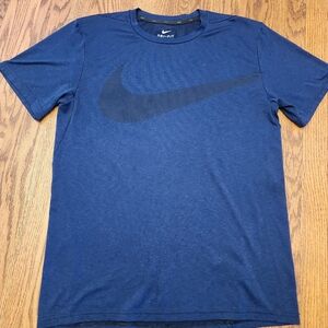 Nike DriFit Short Sleeve Tee
